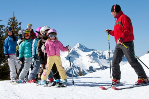 Les moniteurs de ski inquiets de l’ouverture du marché de l’emploi en Europe